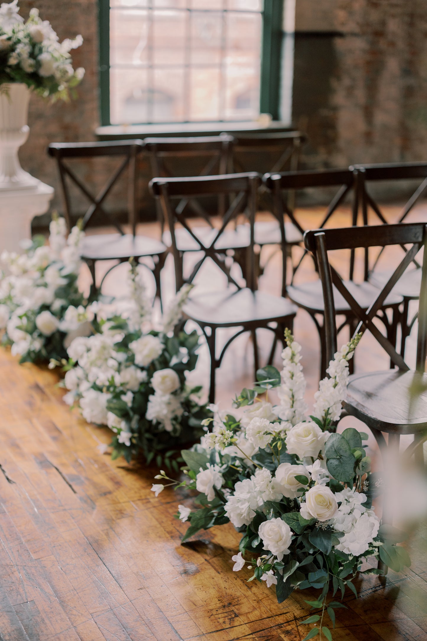 Garden Aisle Flowers x 12