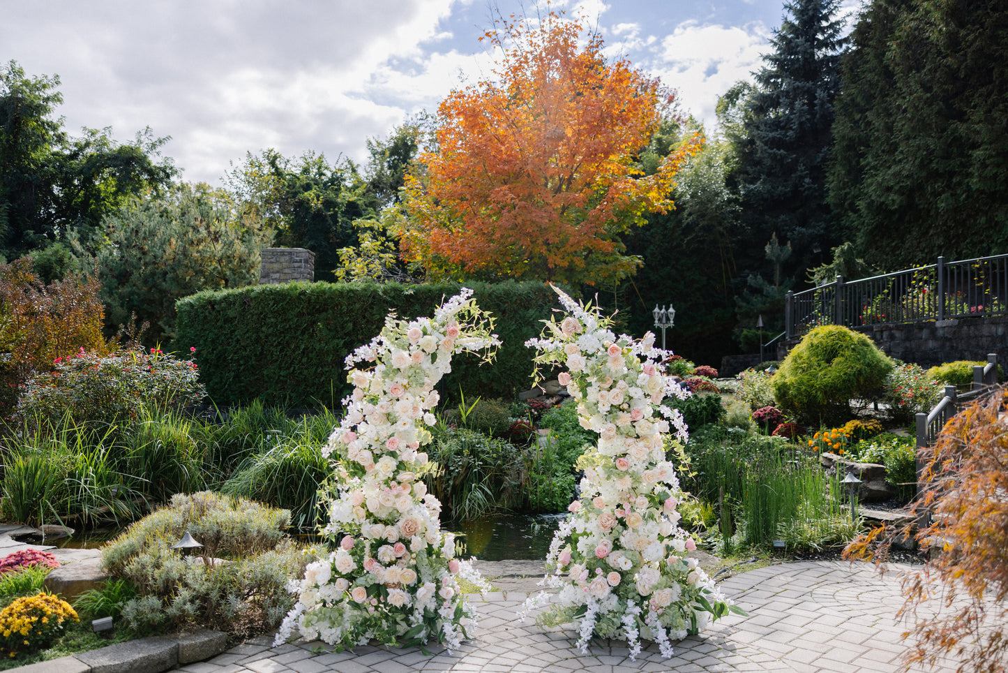 Pearl Blush Pillars